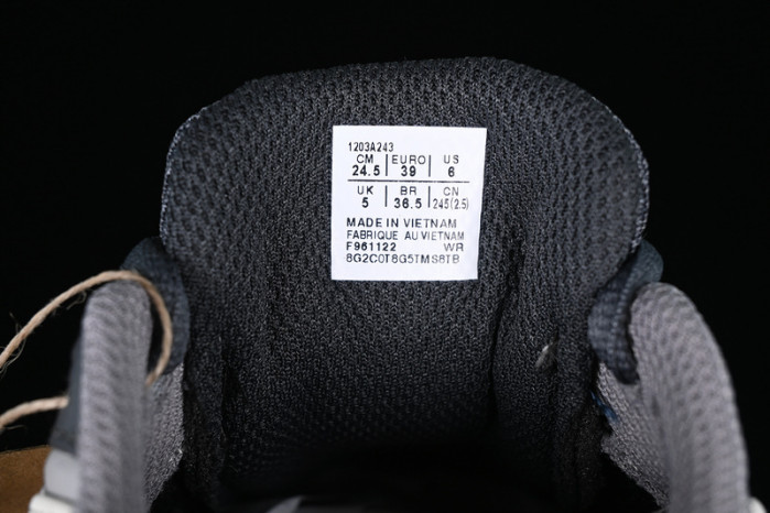 As*ic*s sneaker 1303a243-026