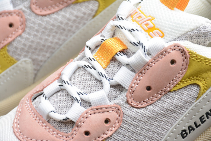 Ba*len*cia*ga triple s w09o5 9030