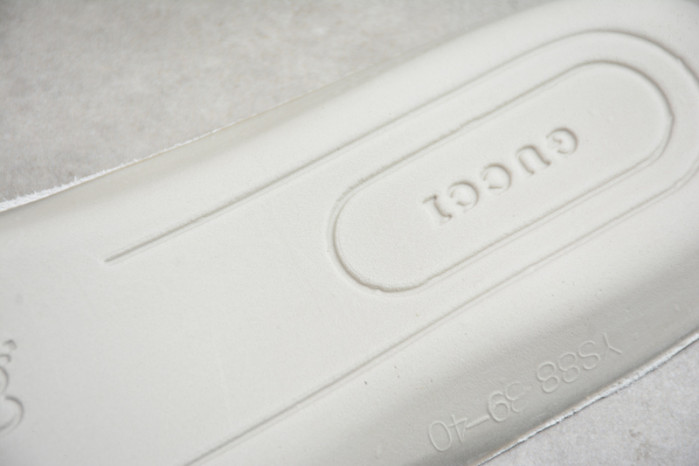 g*u*i low-top sneaker white with mickey e1246