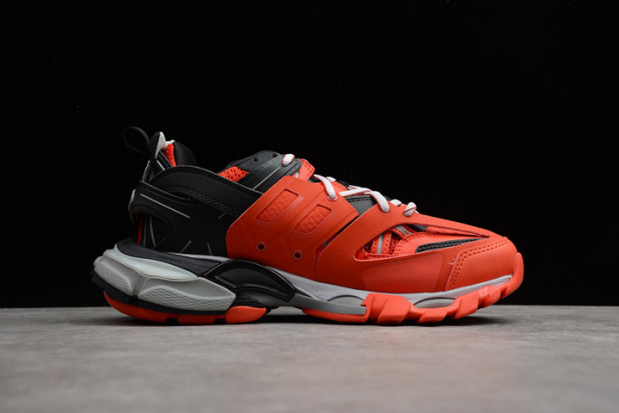 Ba*len*cia*ga track w1gc2 1241