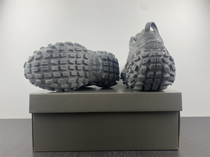 Ba*len*cia*ga defender trainers w2ra6 1200