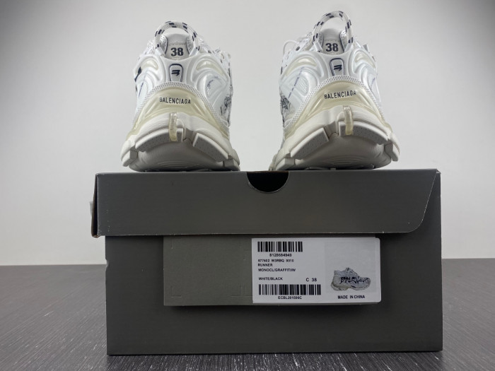 Ba*len*cia*ga runner w3rbq 9010