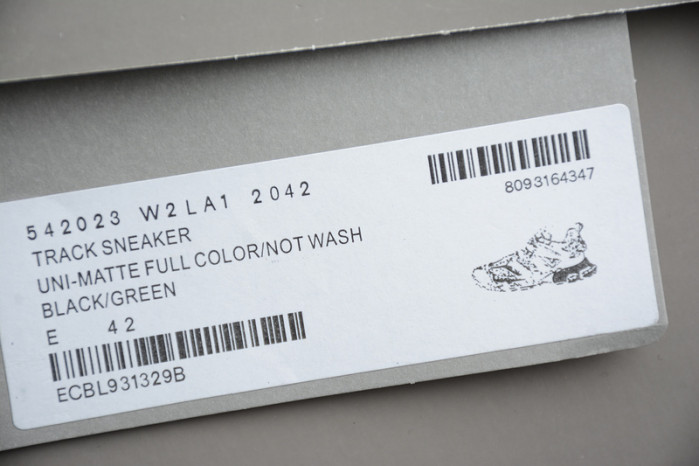 Ba*len*cia*ga track w2la1 2042