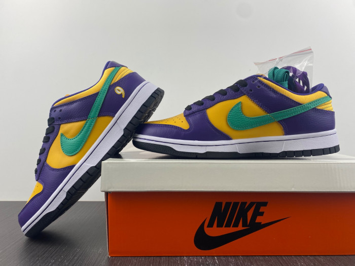 nike dunk low lx lisa leslie do9581-500