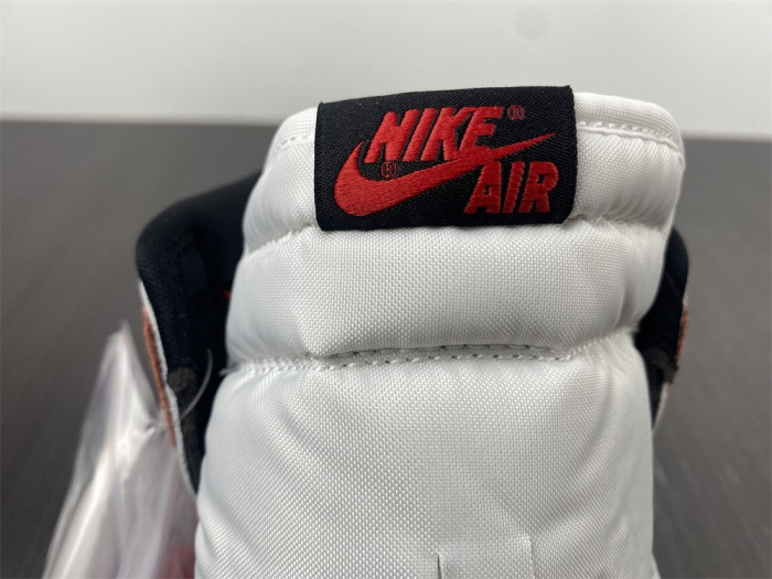 air jordan 1 retro high og heritage 555088-161