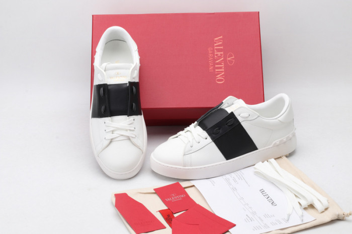valentino sneakers v104