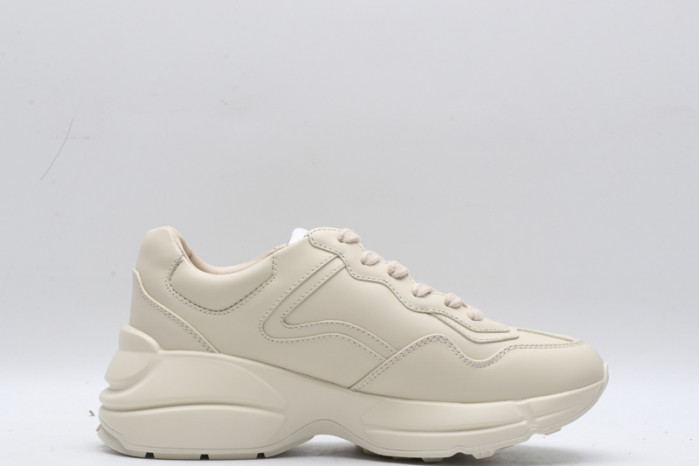 g*u*i ace embroidered low-top sneaker e2294