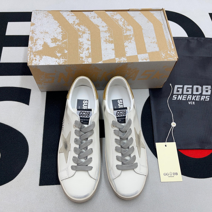 golden goose S*per-star sneaker gg03