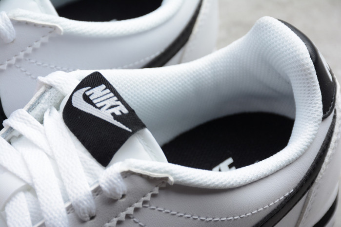 nike classic cortez white black 807471-101