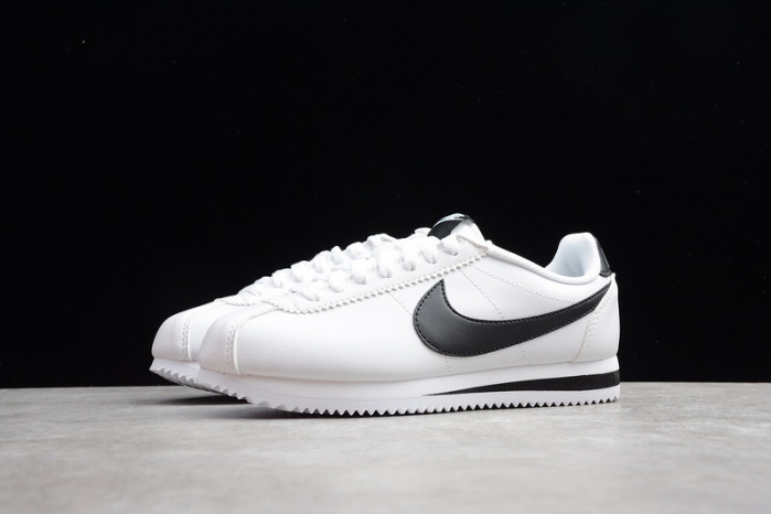 nike classic cortez white black 807471-101