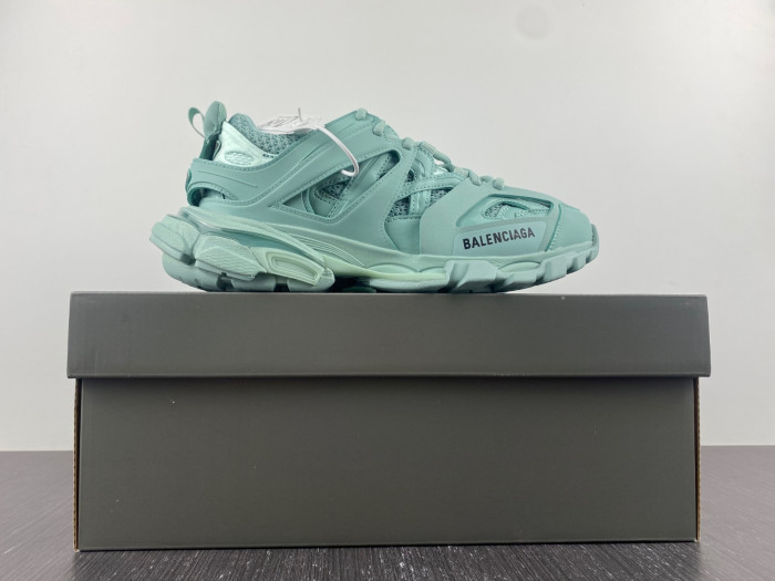 Ba*len*cia*ga track w2la2 4010