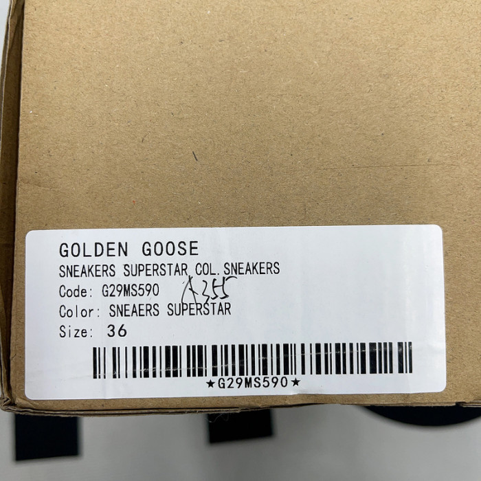 golden goose S*per-star sneaker gg01