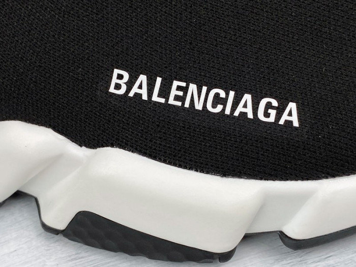 Ba*len*cia*ga speed trainer sneakers black tt2587