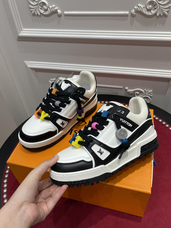 l0vt sneakers