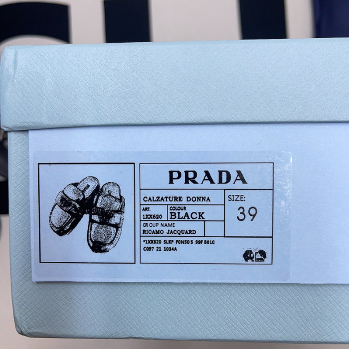 pra*a sandals p070