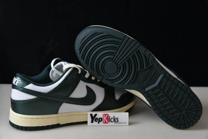 nike dunk low vintage green dq8580-100