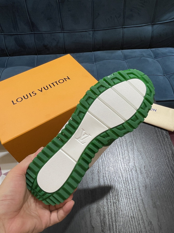 l0vt sneakers