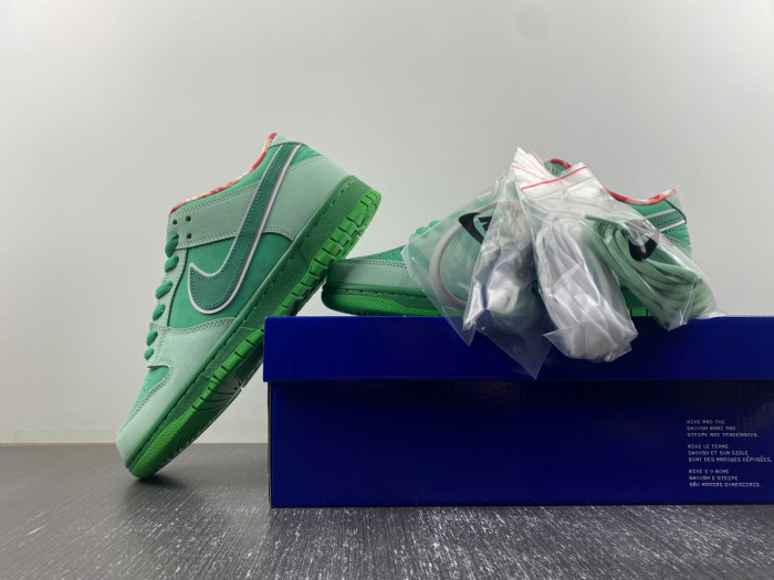 nike sb dunk low green lobster bv1310-303