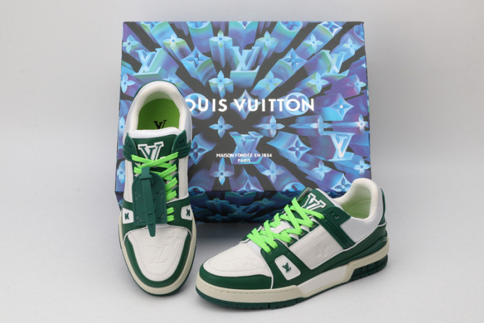 l0vt sneakers
