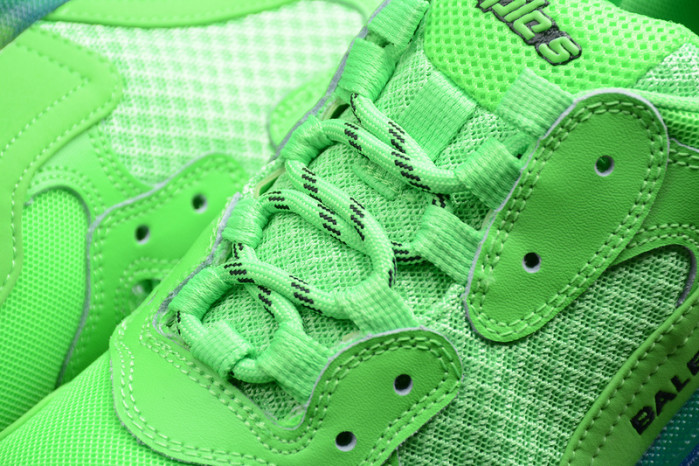 Ba*len*cia*ga triple s sneaker w09o5 7415