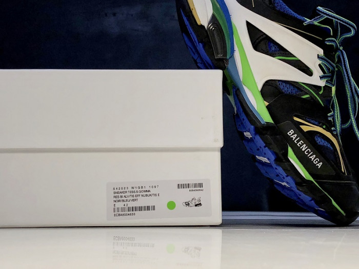 Ba*len*cia*ga track sneaker w09o5 8130