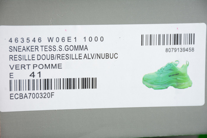 Ba*len*cia*ga triple s sneaker w09o5 7424