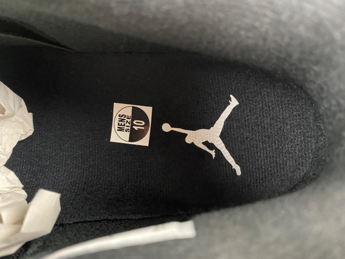 air jordan 4 “white thunder” fq8138-001