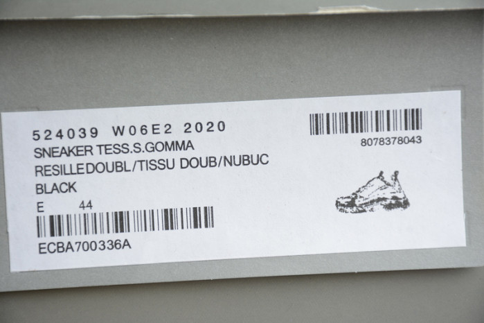 Ba*len*cia*ga triple s triple black tt2591