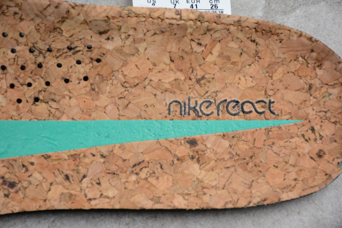 nike react element 87 black neptune green aq1090-005