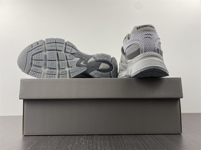 Ba*len*cia*ga phantom grey w2e91 1715