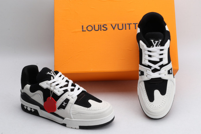 l0vt sneakers
