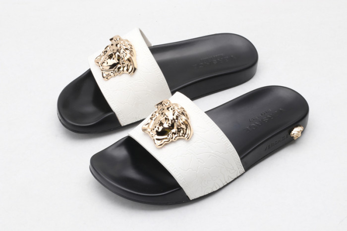 versace slides