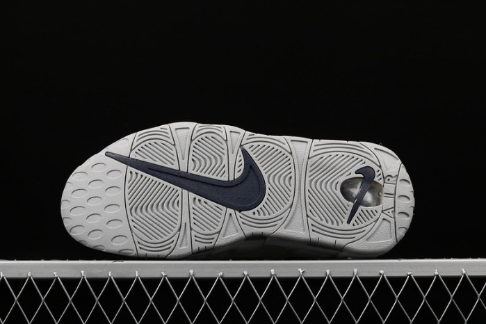 air more uptempo barley green/white 917593-300