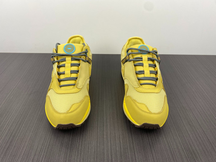 air max 1 x travis scott 