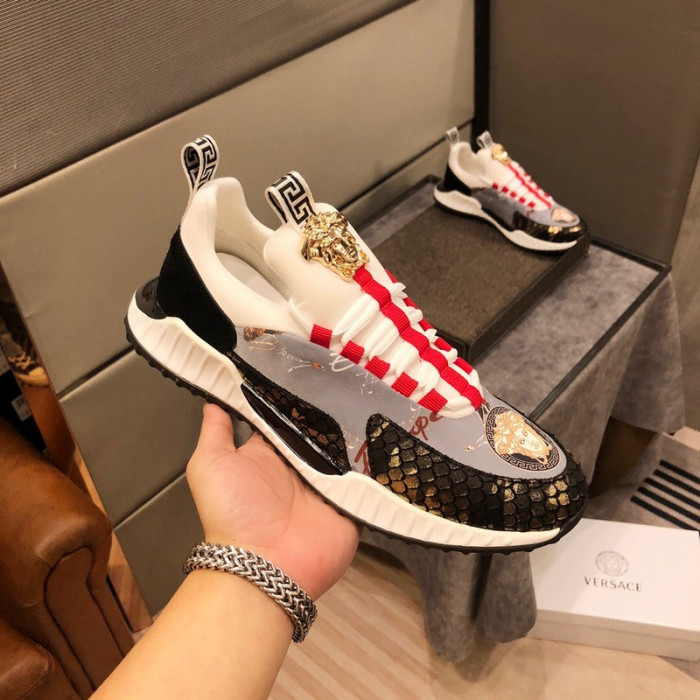 versace sneaker