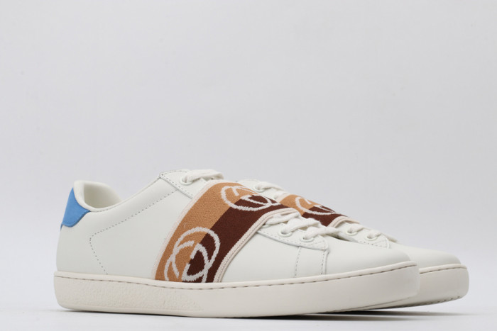 g*u*i ace embroidered low-top sneaker e2321