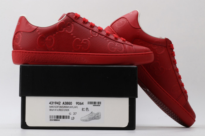 g*u*i ace embroidered low-top sneaker e2333