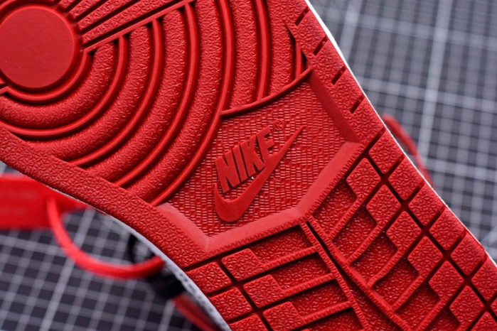 air jordan 1 x ow chicago aa3834-101