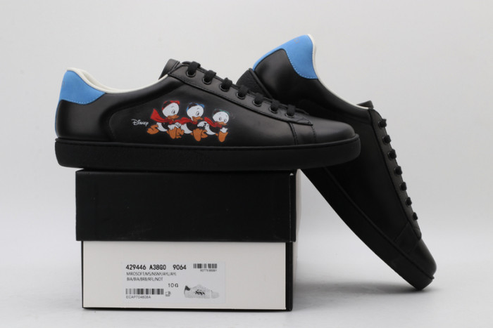 g*u*i ace embroidered low-top sneaker e2318